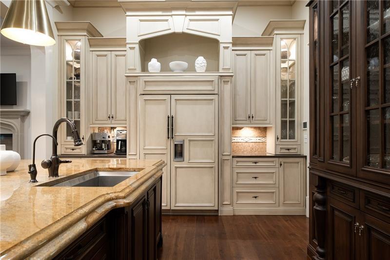 4136 N Stratford Road NE