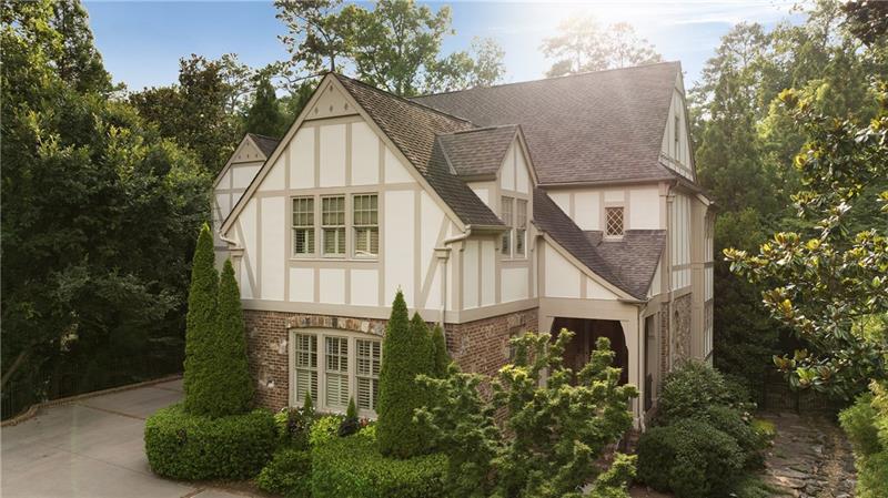 4136 N Stratford Road NE