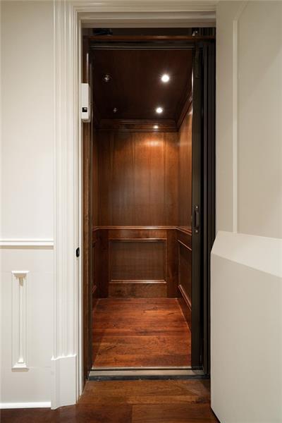 4136 N Stratford Road NE