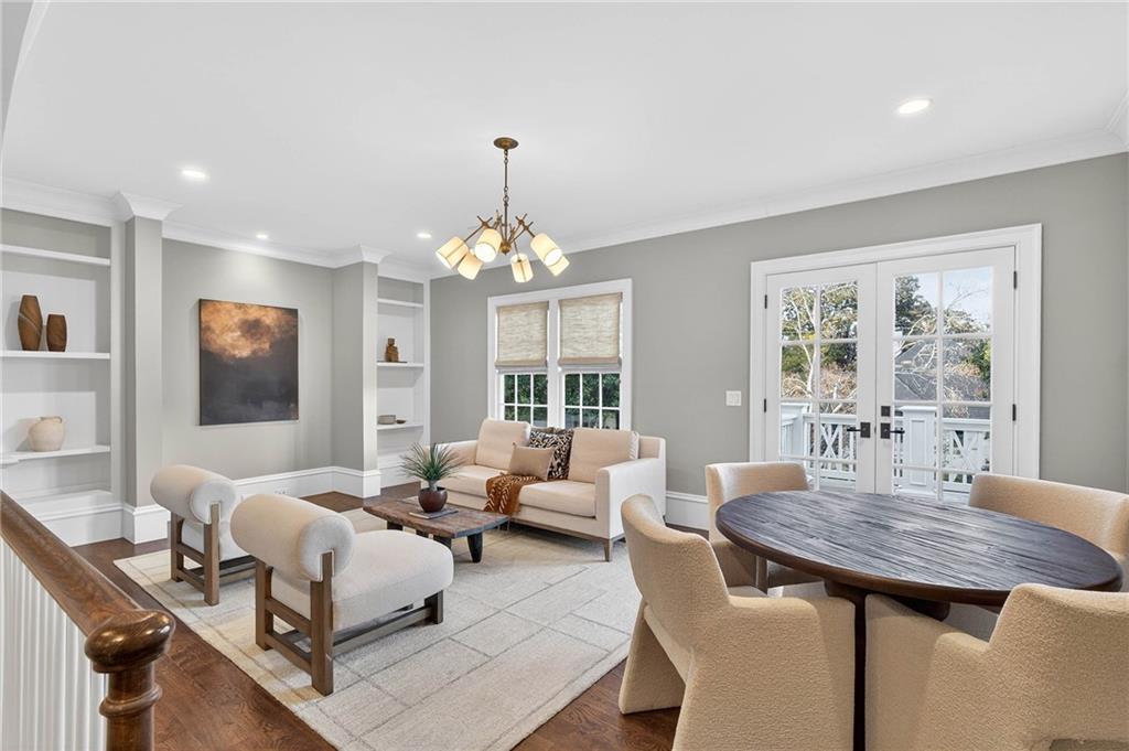 1646 Friar Tuck Road NE