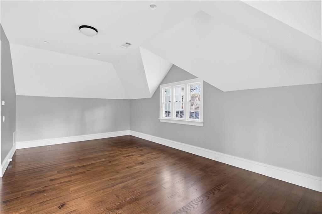 1646 Friar Tuck Road NE