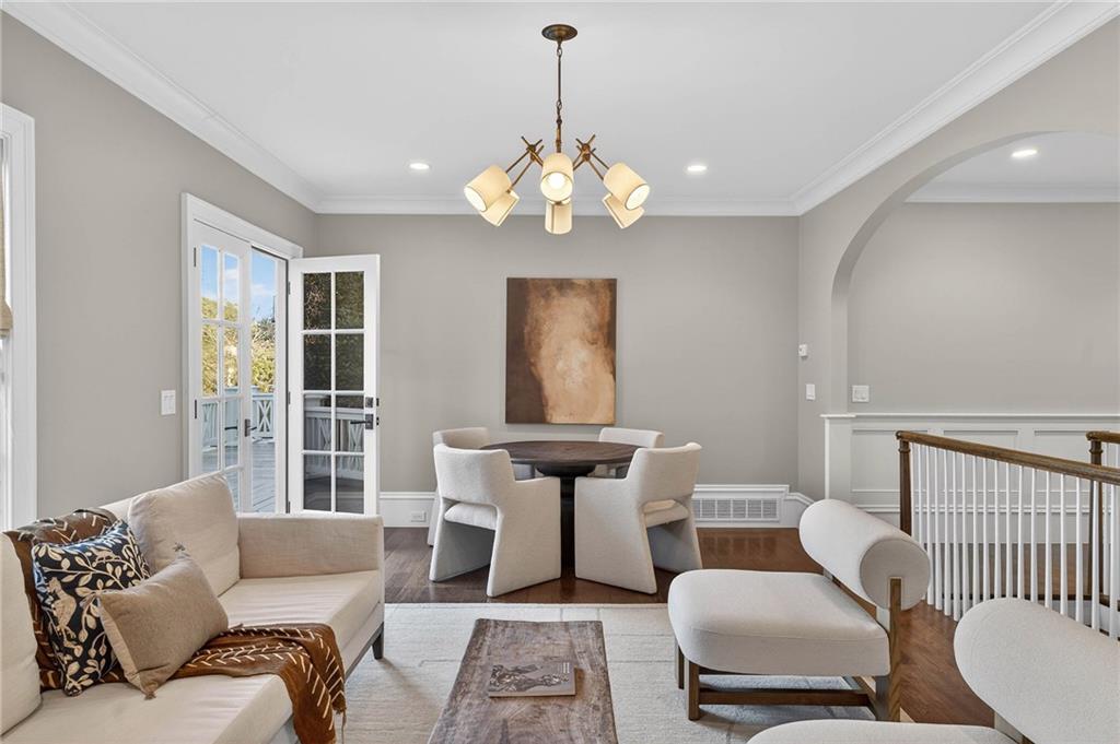 1646 Friar Tuck Road NE