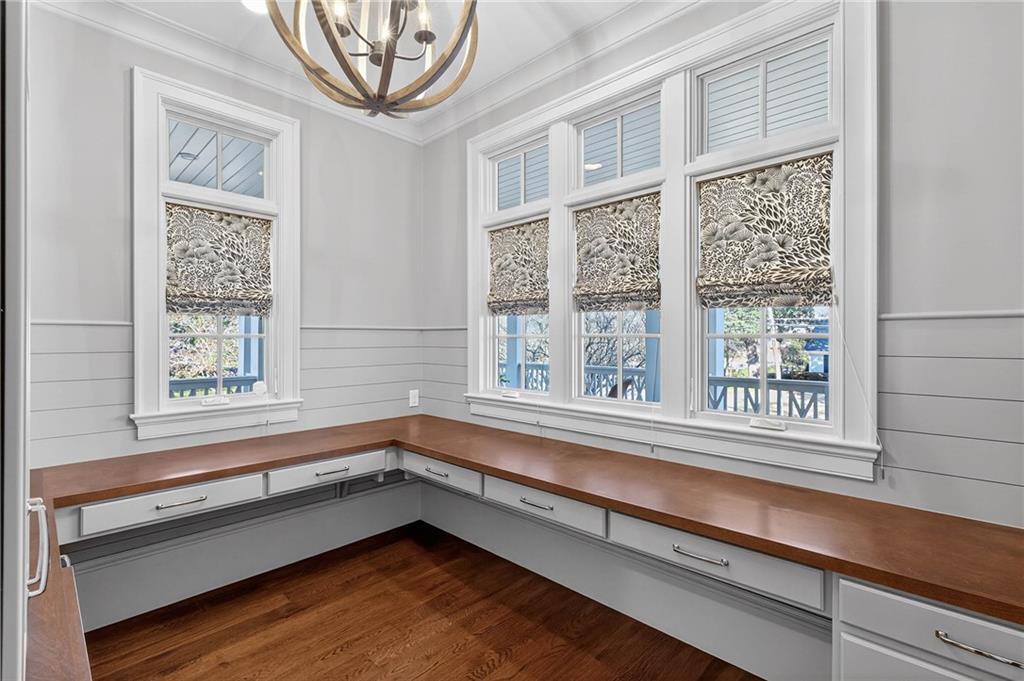 1646 Friar Tuck Road NE