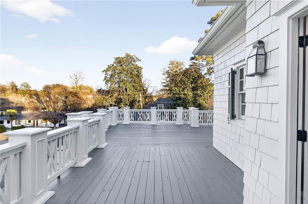 1646 Friar Tuck Road NE