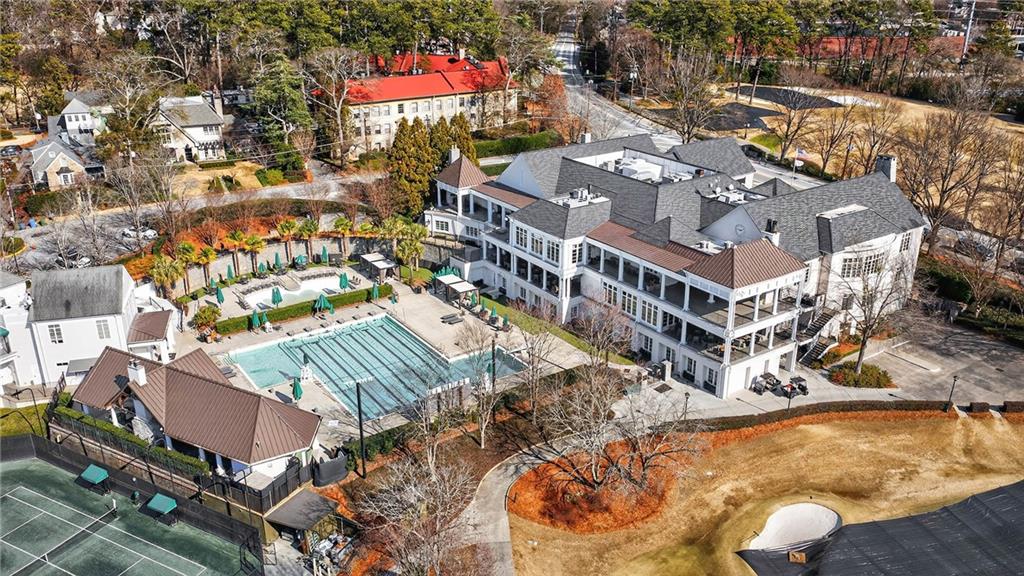 1646 Friar Tuck Road NE