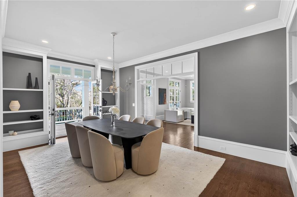 1646 Friar Tuck Road NE