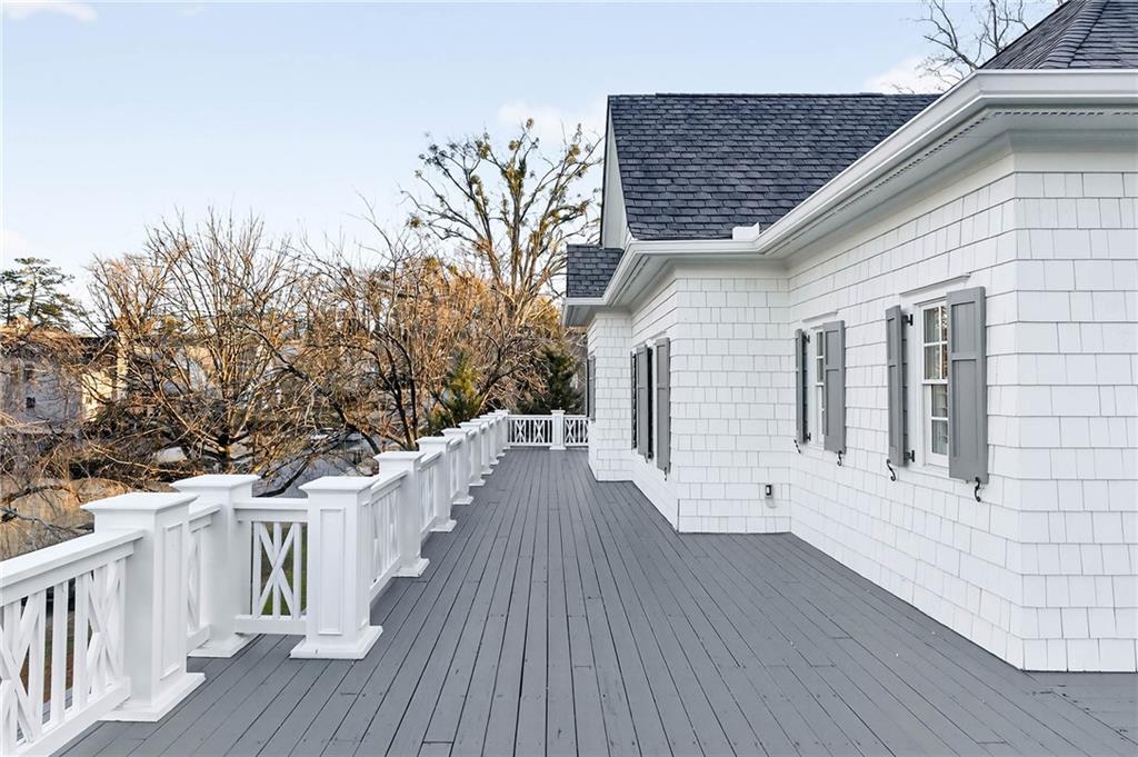 1646 Friar Tuck Road NE