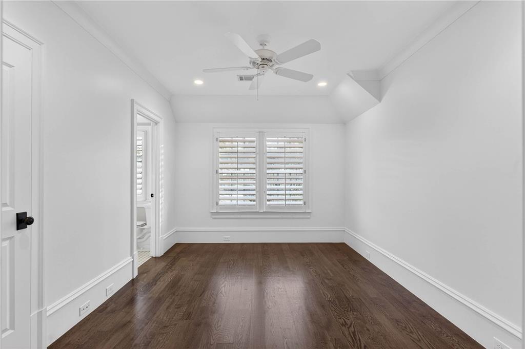 1646 Friar Tuck Road NE