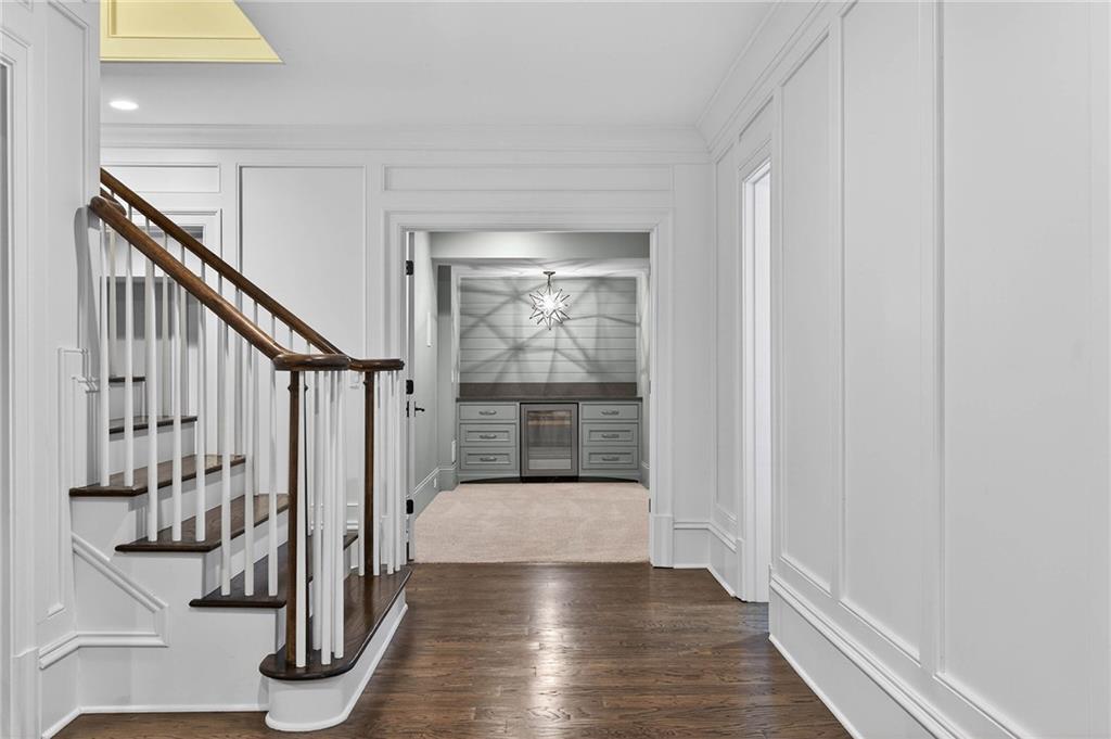 1646 Friar Tuck Road NE