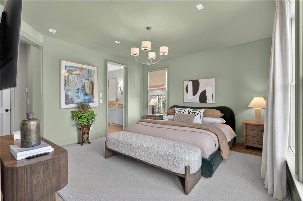 2713 Southwell Street NE