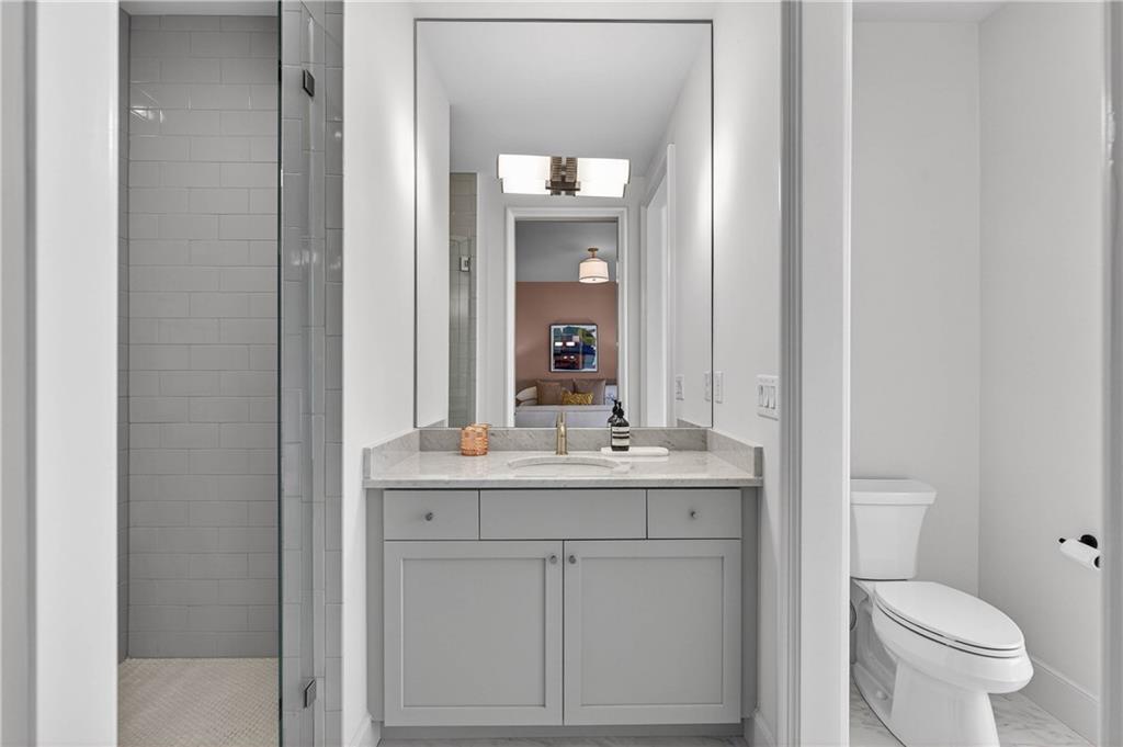 2713 Southwell Street NE