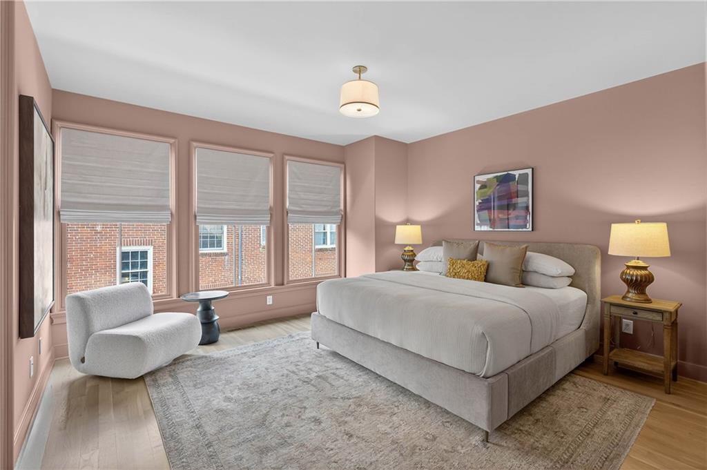 2713 Southwell Street NE