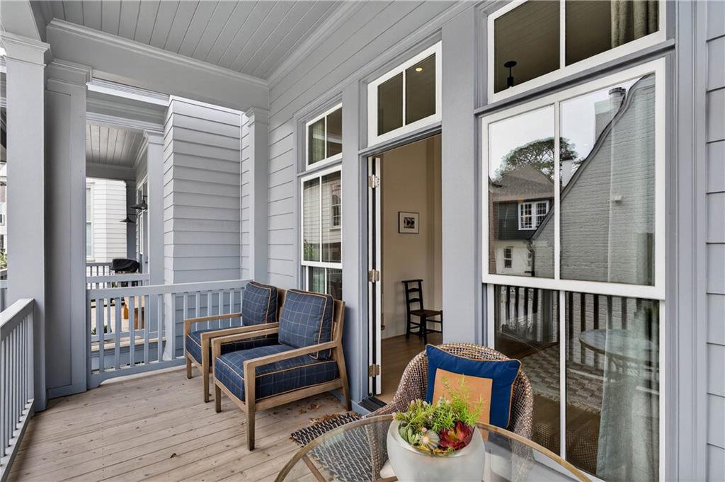 2713 Southwell Street NE