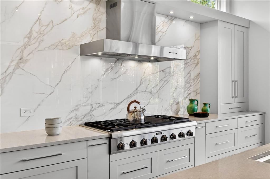 1138 Beech Haven Road NE