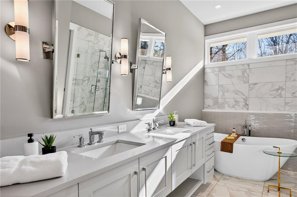 1138 Beech Haven Road NE