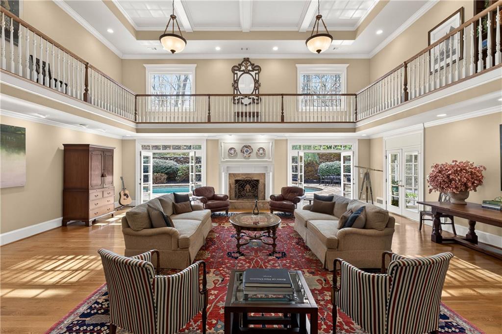 1735 Winterthur Close NW