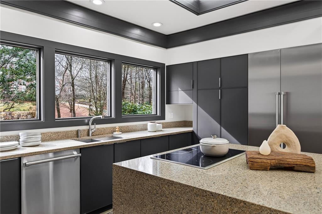 5775 Winterthur Lane NW