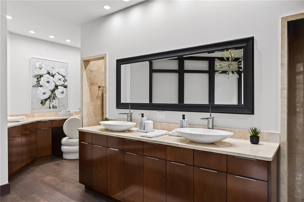 5775 Winterthur Lane NW