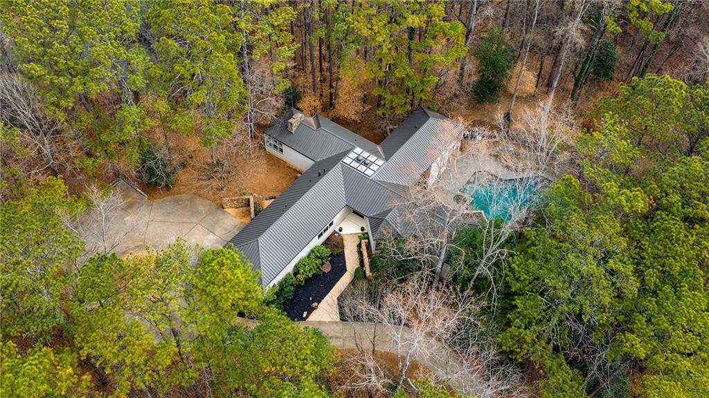 5775 Winterthur Lane NW