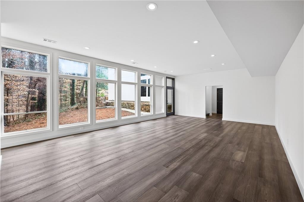 5775 Winterthur Lane NW