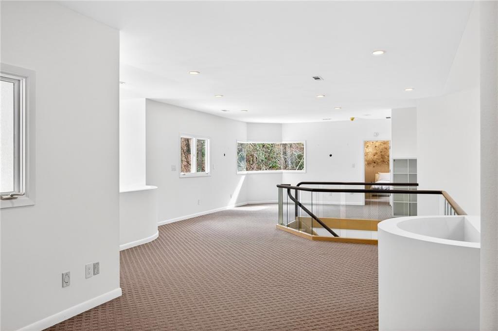 230 N Chambord Drive NW