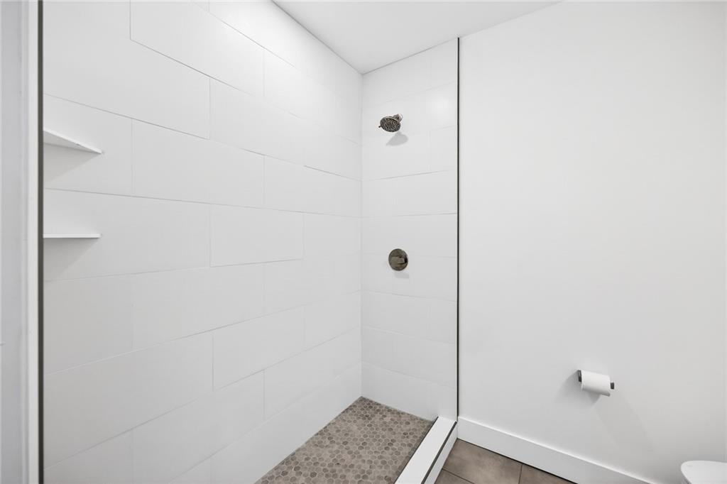 230 N Chambord Drive NW