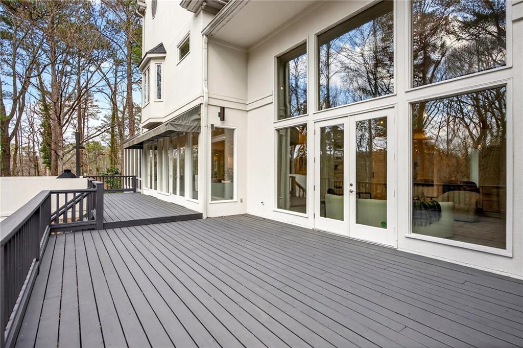 230 N Chambord Drive NW