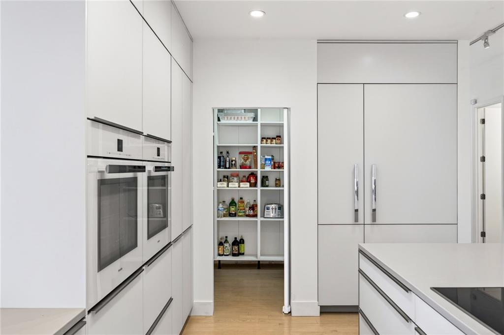 230 N Chambord Drive NW