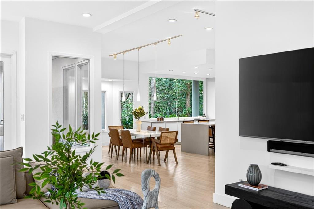 230 N Chambord Drive NW