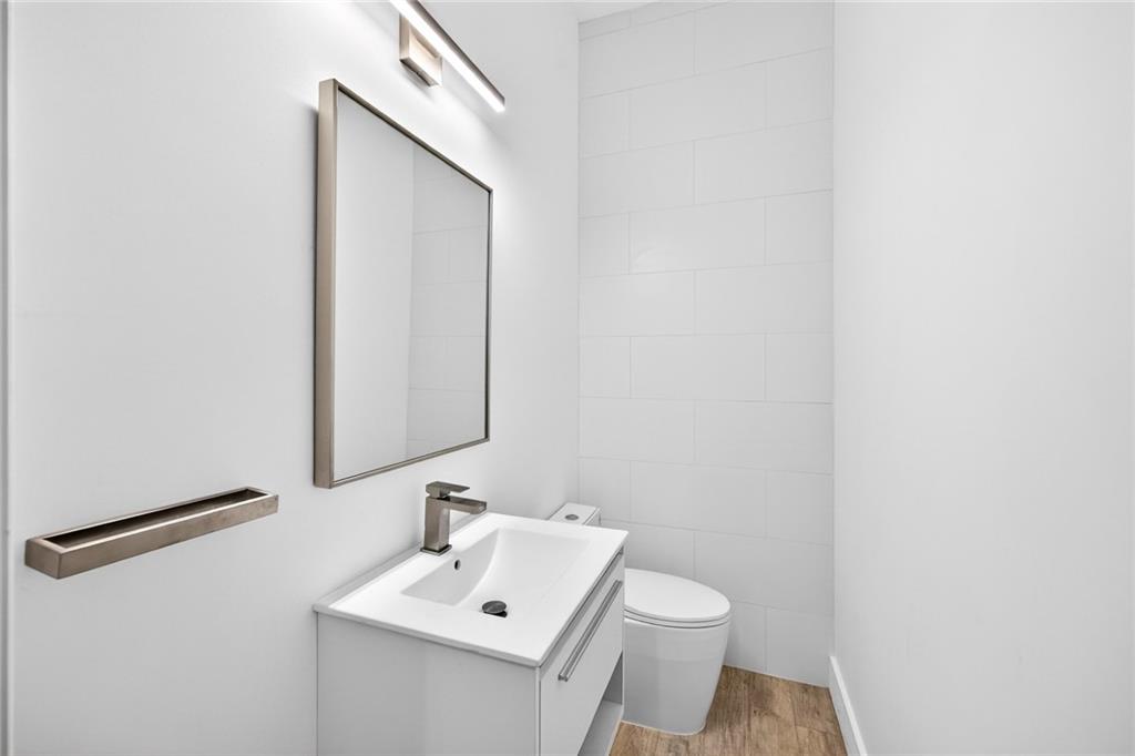 230 N Chambord Drive NW