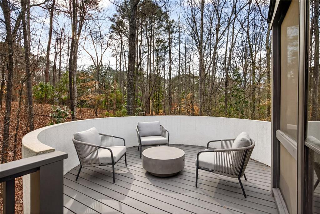 230 N Chambord Drive NW