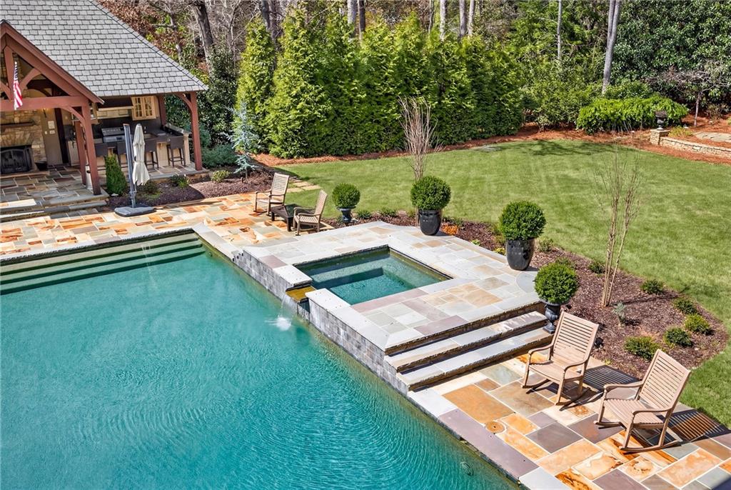 4351 Paper Mill Road SE