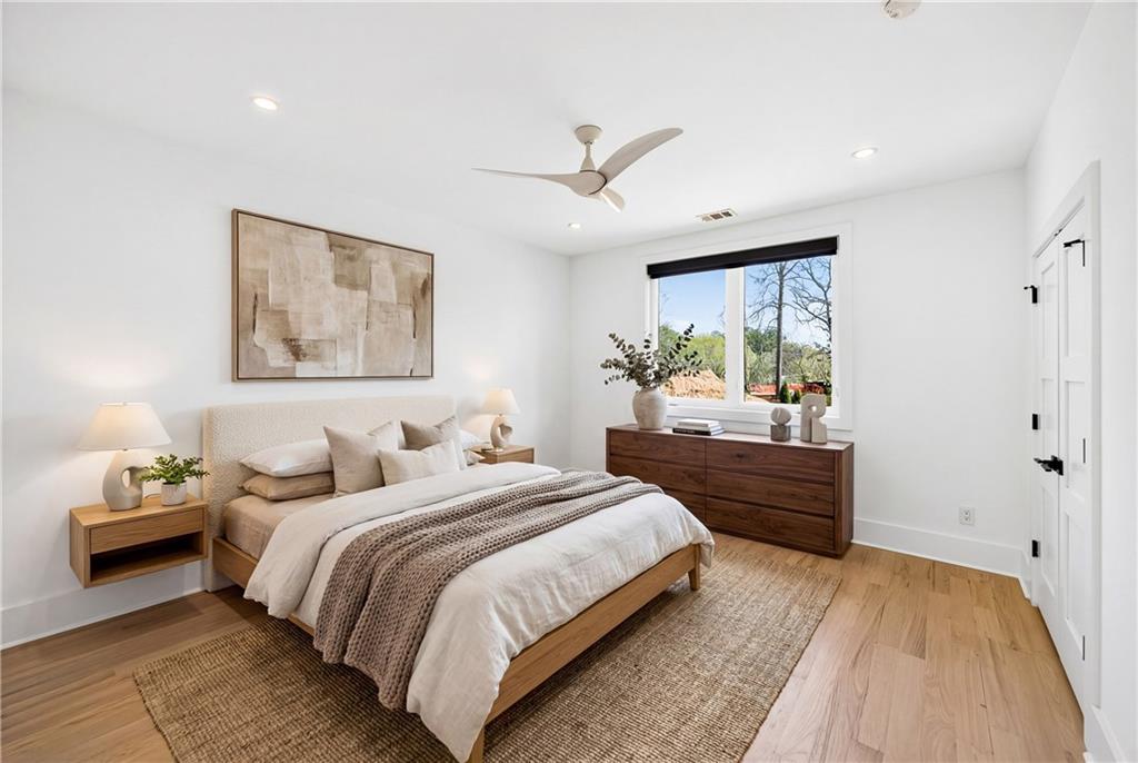 1235 Mayfair Drive NE