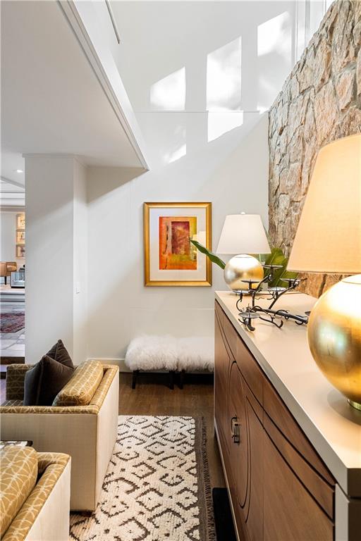 1640 Winterthur Close NW