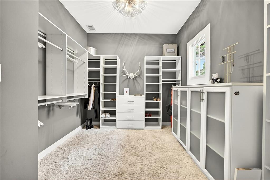 2742 Normandy Drive NW