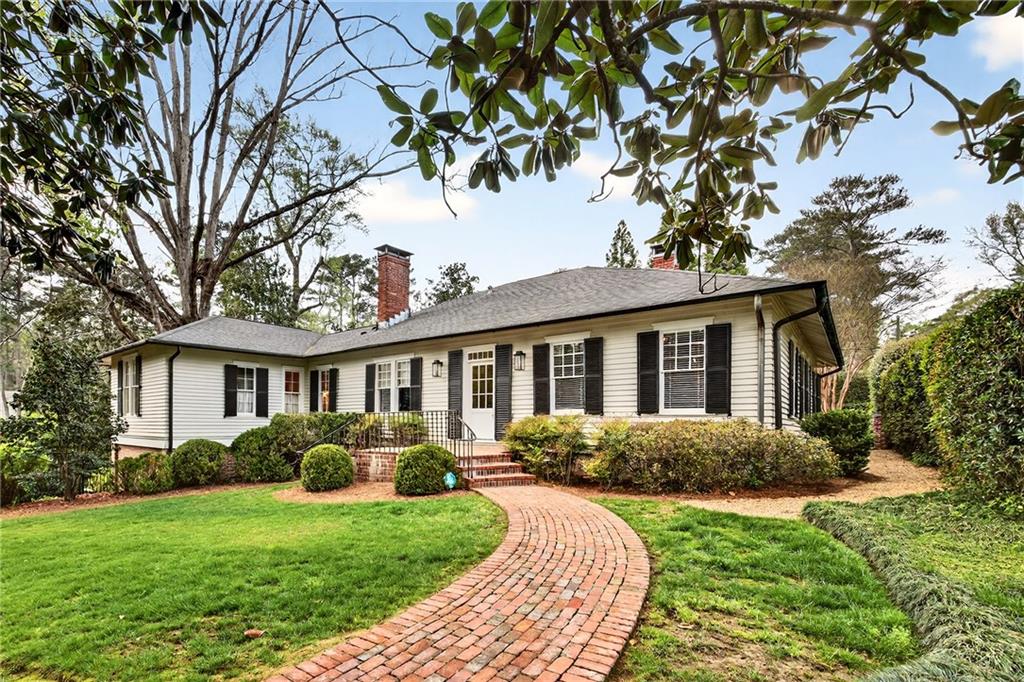 2742 Normandy Drive NW