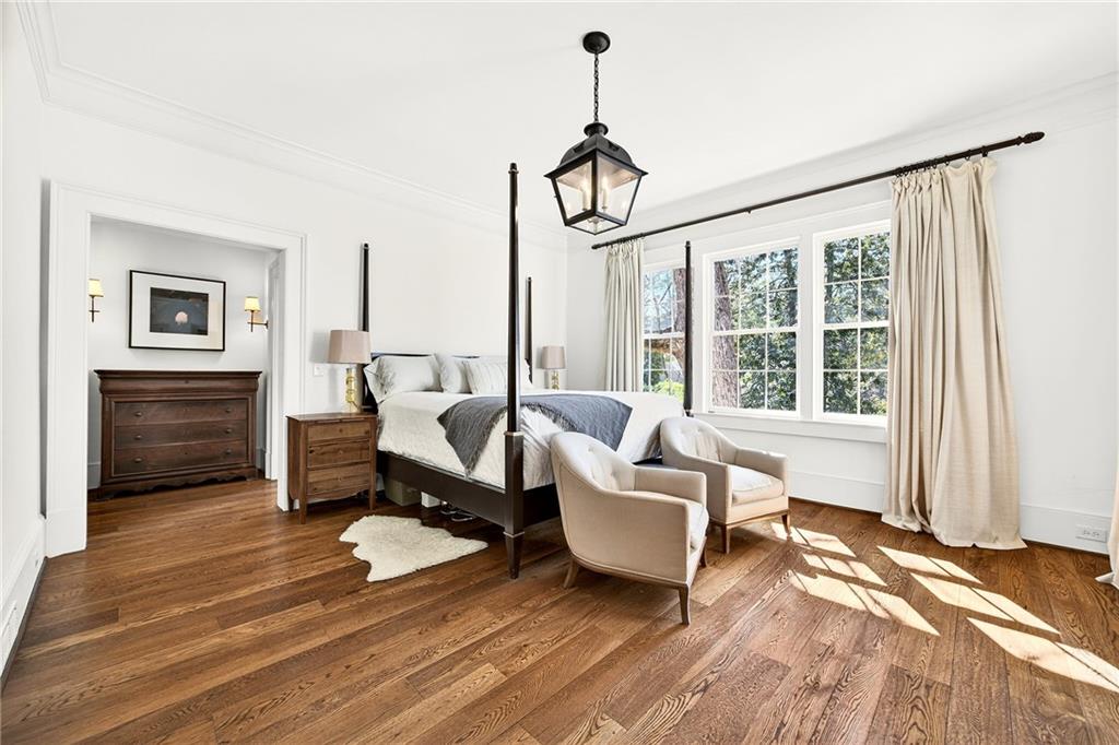 2742 Normandy Drive NW