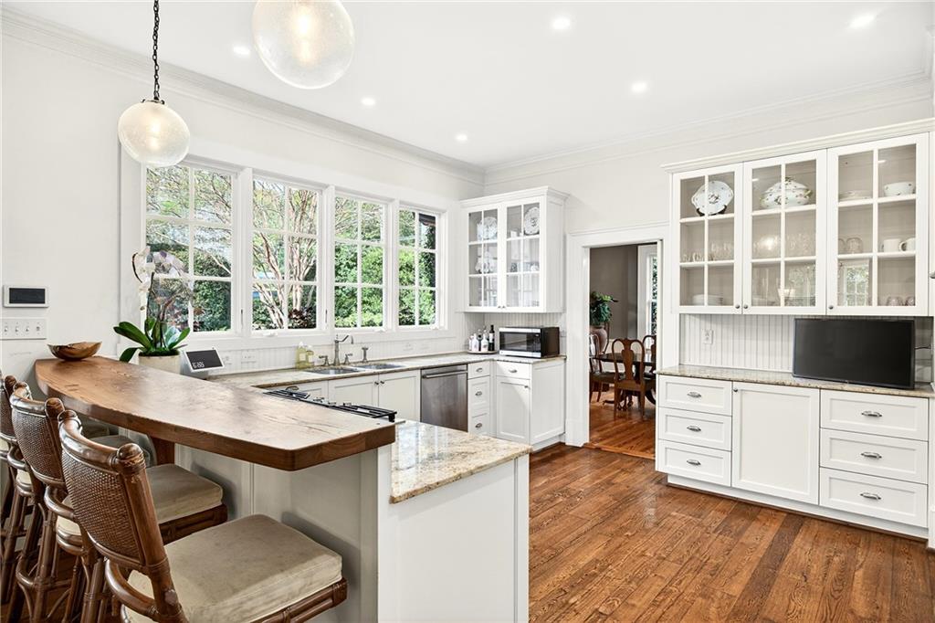 2742 Normandy Drive NW