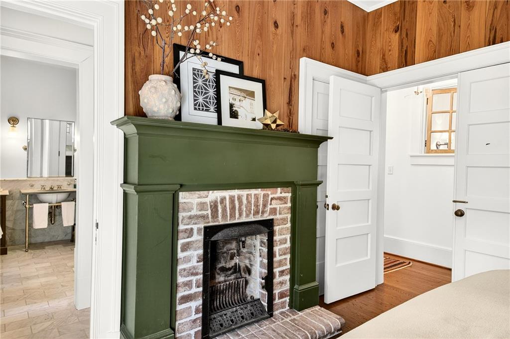 2742 Normandy Drive NW