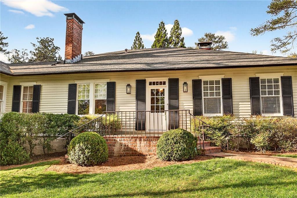 2742 Normandy Drive NW