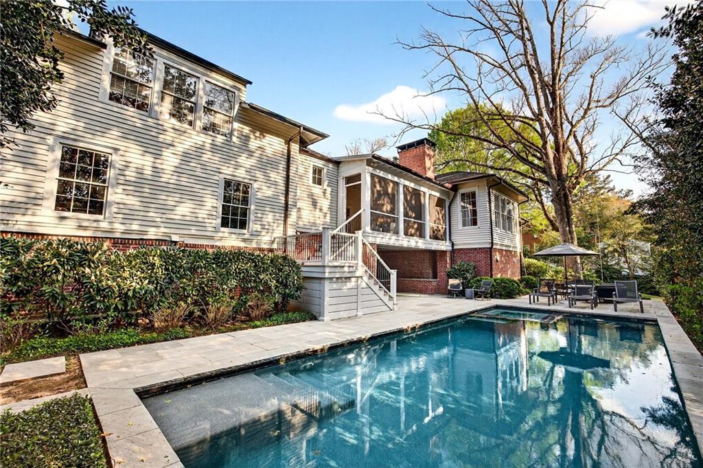 2742 Normandy Drive NW