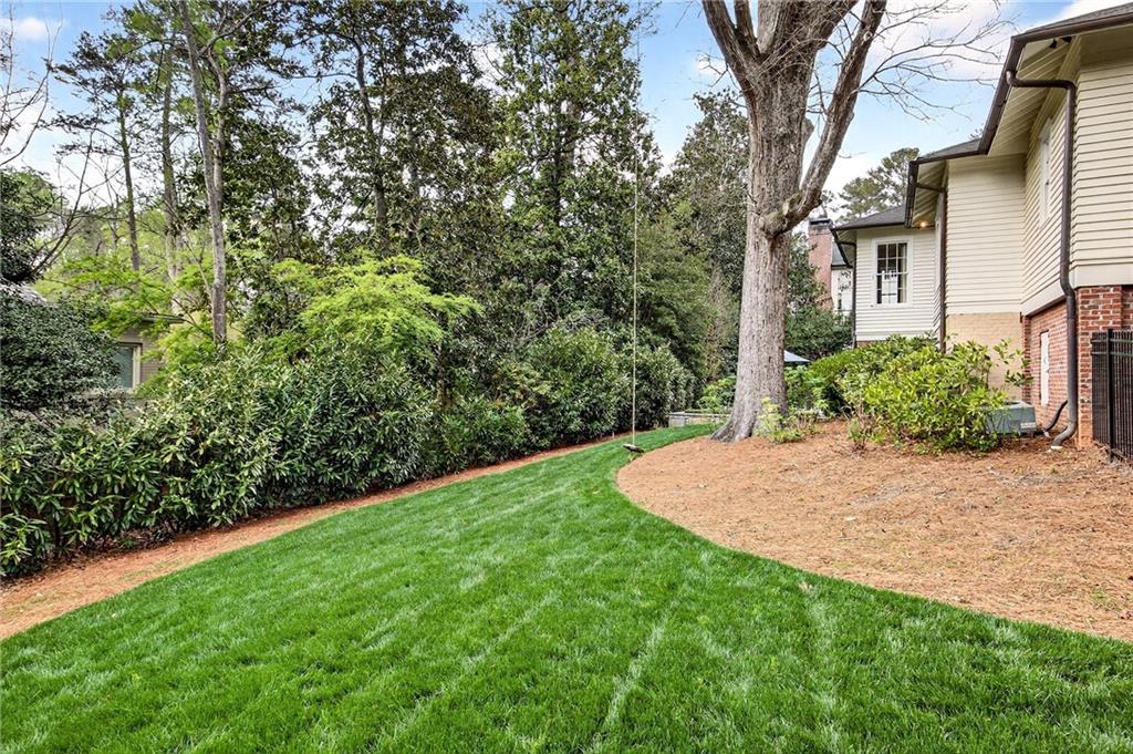 2742 Normandy Drive NW