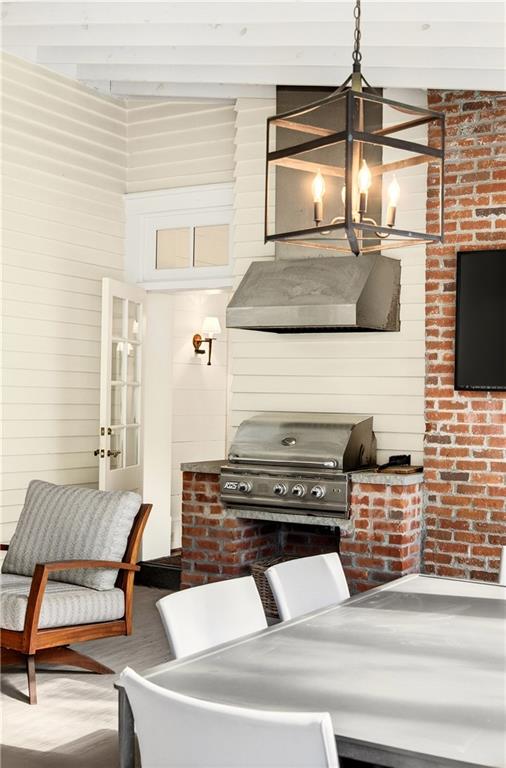 2742 Normandy Drive NW