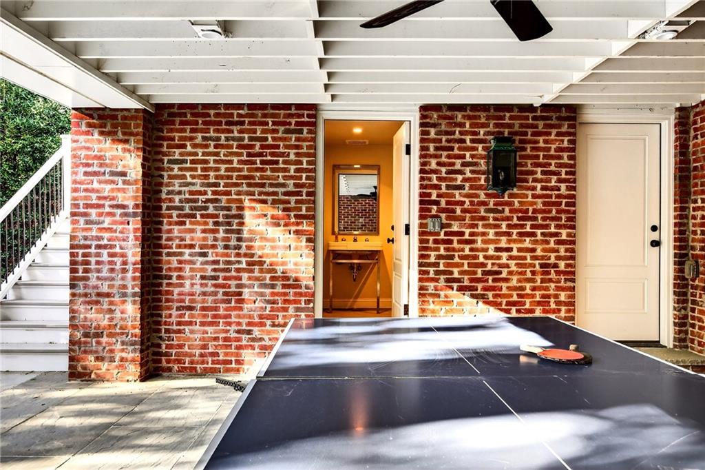 2742 Normandy Drive NW