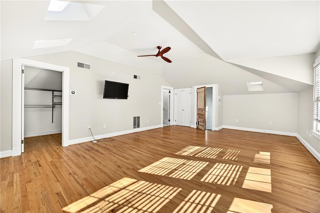 2742 Normandy Drive NW