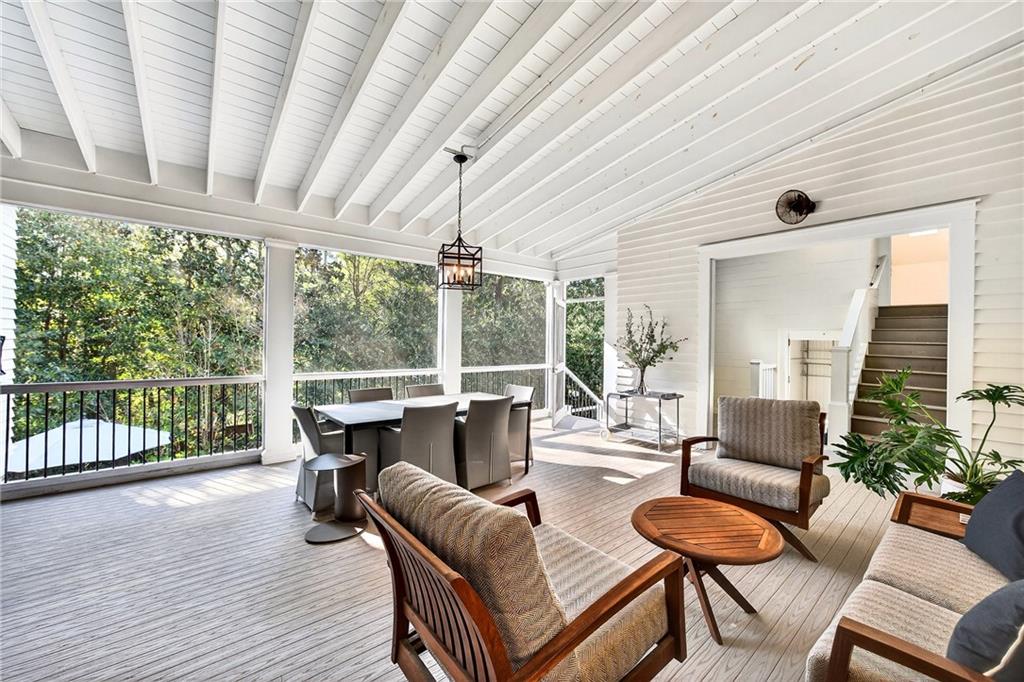 2742 Normandy Drive NW