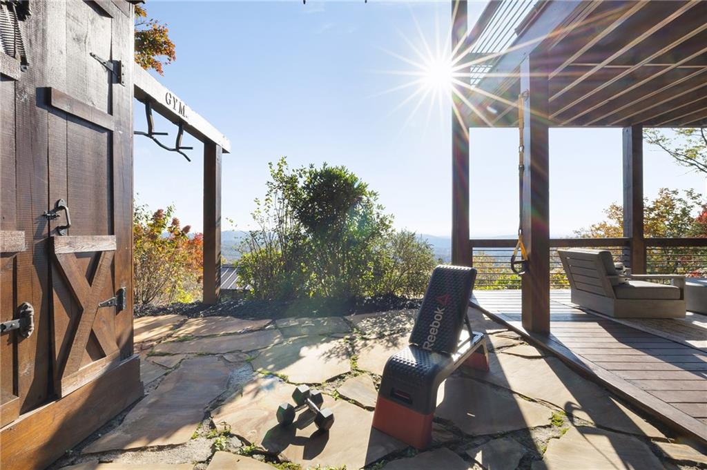 38 Jackies Bluff Road