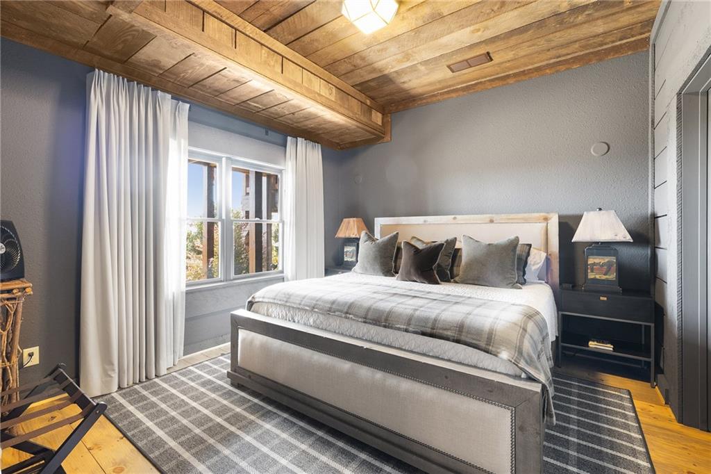 38 Jackies Bluff Road