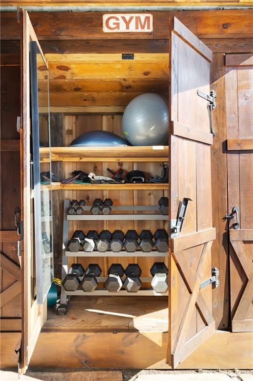 38 Jackies Bluff Road