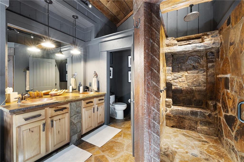 38 Jackies Bluff Road